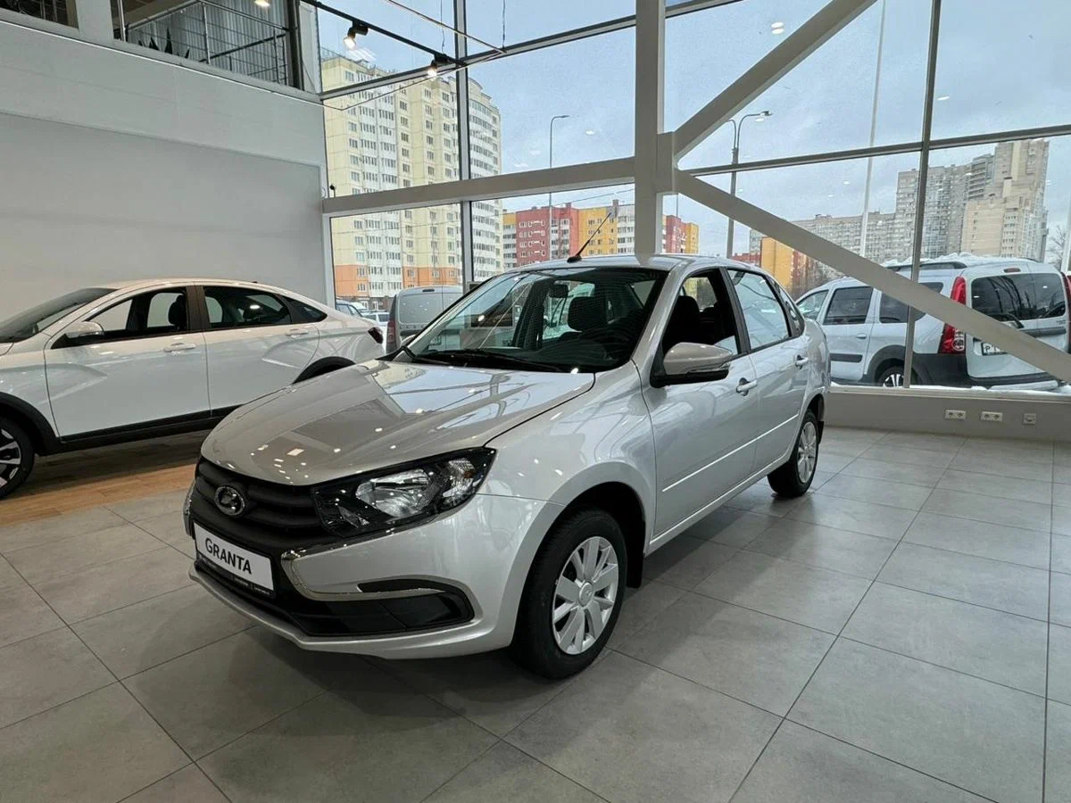Lada Granta Седан в Новосибирск - фото №1